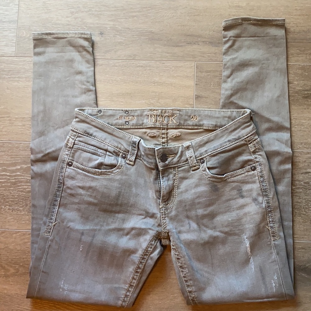Buckle Black Distressed Colored Skinny